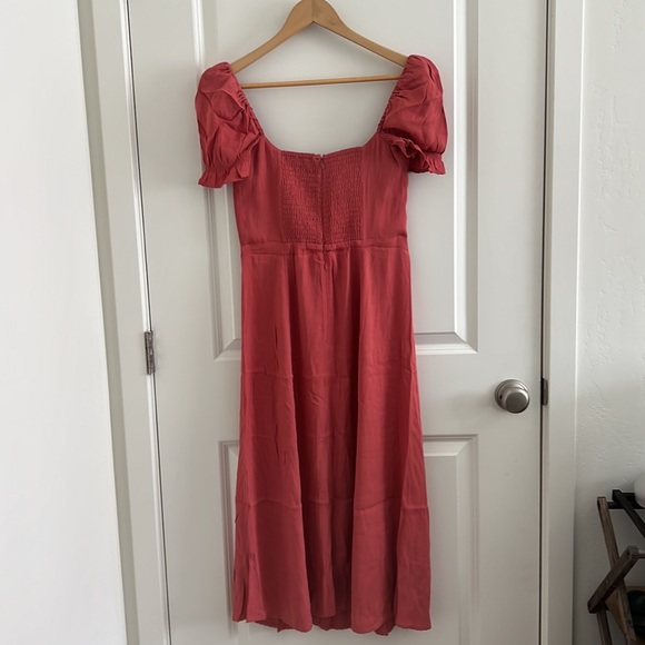 NWT Aritzia Wilfred Fannie Dress - WARM SIENNA RED (6) - Picture 9 of 9